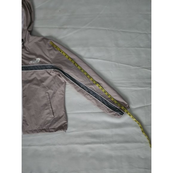 New Balance Women's Gray Full Zip Front Hooded Windbreaker Jacket Size XL - Picture 10 of 11